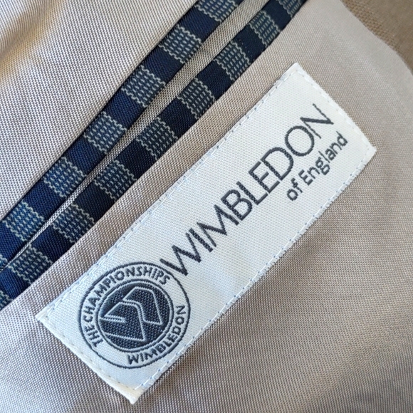 WIMBLEDON OF ENGLAND MEN'S VINTAGE GOLD BUTTON LUXURY BLAZER (COSTA RICA) - Picture 17 of 17